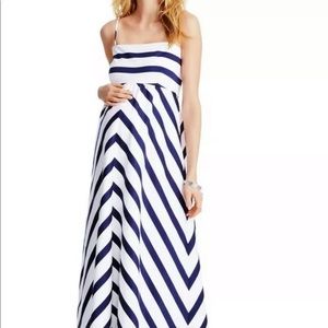 Jessica Simpson Maternity maxi dress